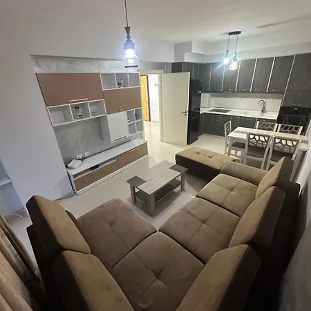 Apartment Apartment *